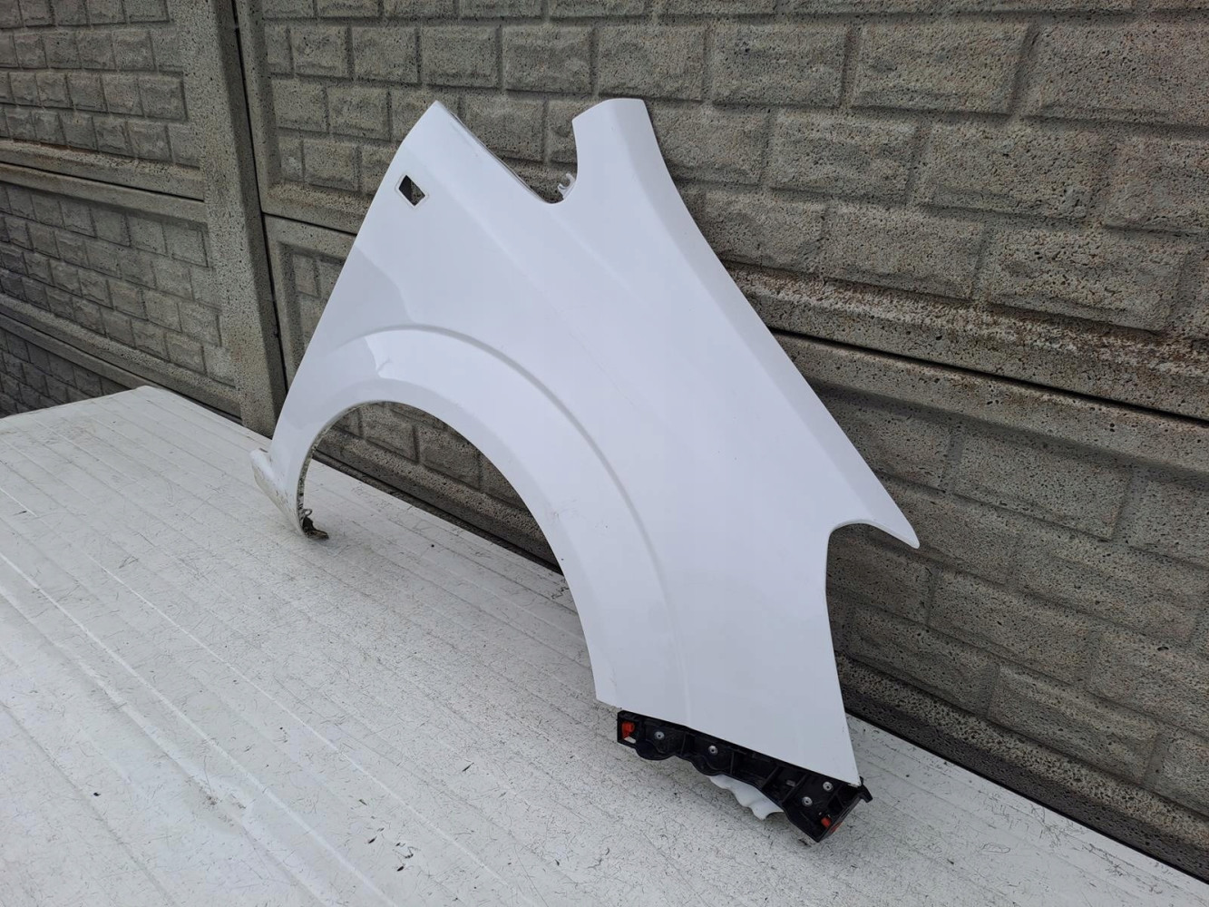 OPEL ZAFIRA 2 B II 2005-2011 BŁOTNIK PRZEDNI PRAWY - (13618038601)