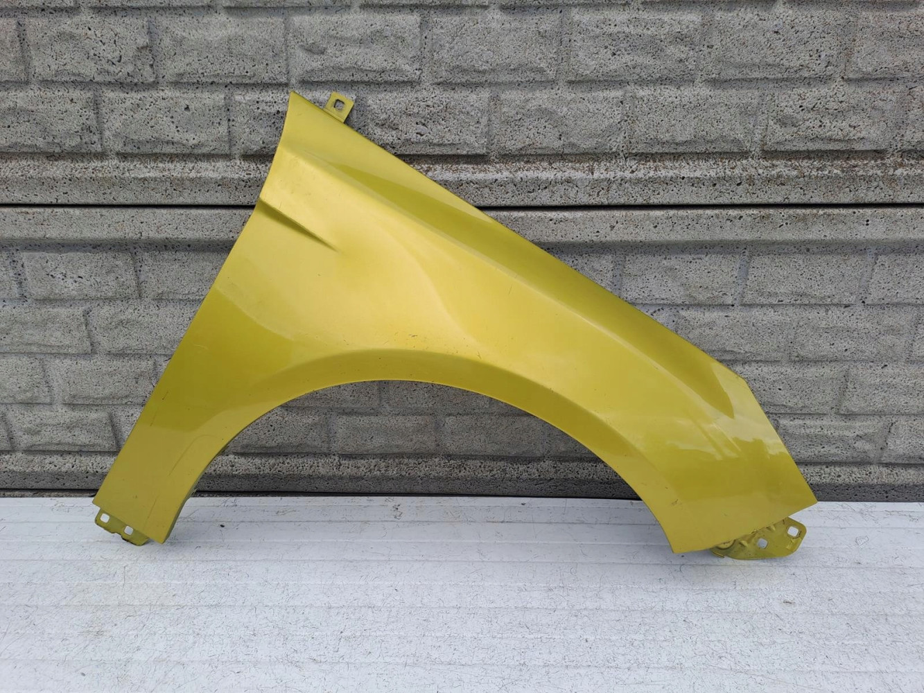 FORD FOCUS MK3 11-18 BŁOTNIK PRZEDNI PRAWY - (13628378153)