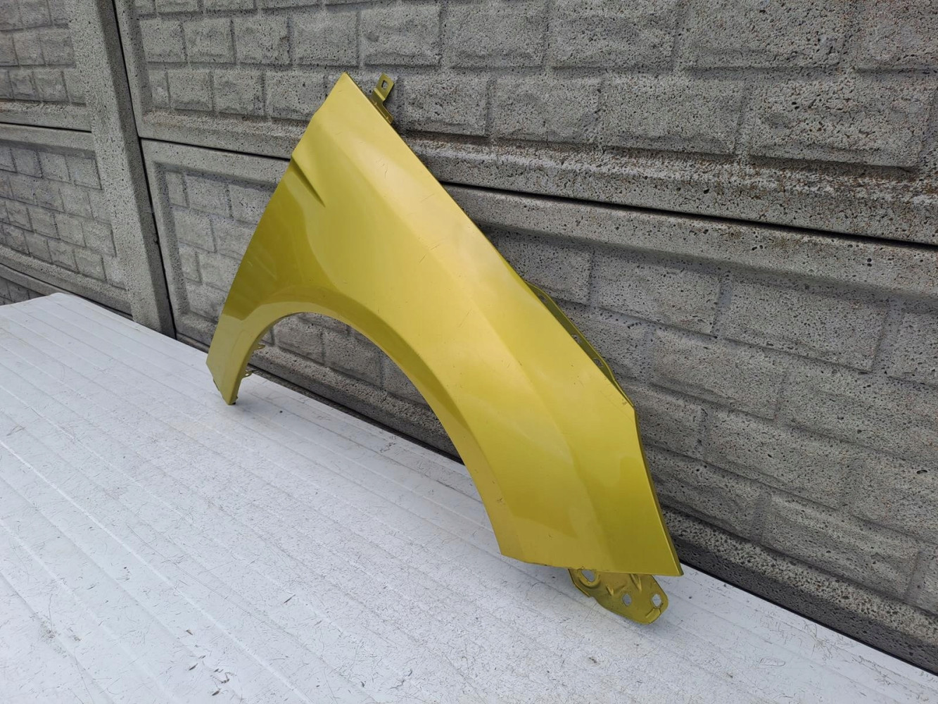 FORD FOCUS MK3 11-18 BŁOTNIK PRZEDNI PRAWY - (13628378153)