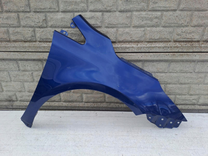 TOYOTA AVENSIS III T28 T29 15- BŁOTNIK PRAWY - (13628431040)
