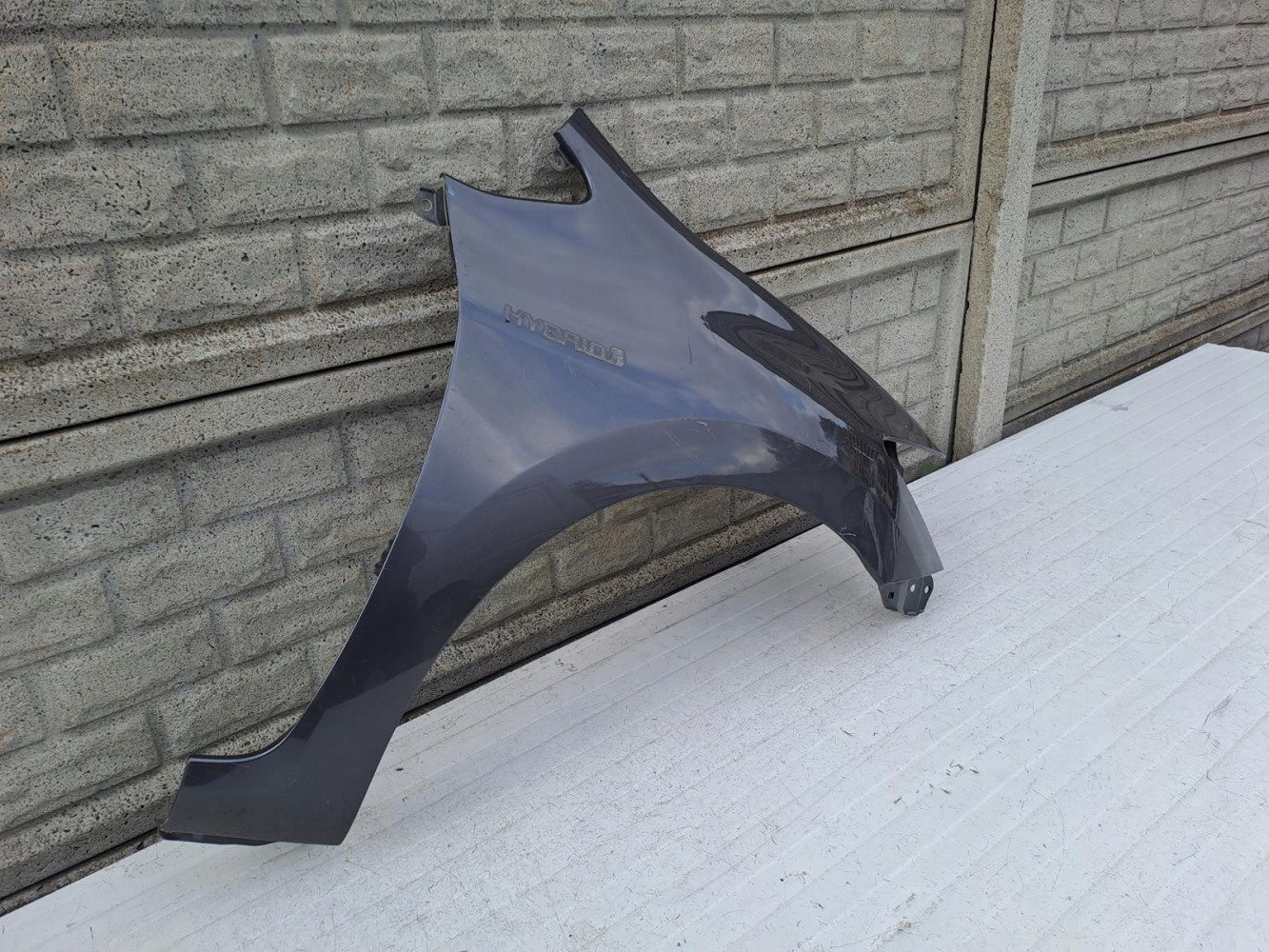 TOYOTA AURIS LIFT 2010-2013 BŁOTNIK PRZEDNI PRAWY - (13667139148)