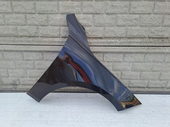 BMW 1 I F40 F 40 BŁOTNIK PRAWY PRZEDNI - (13706731234)