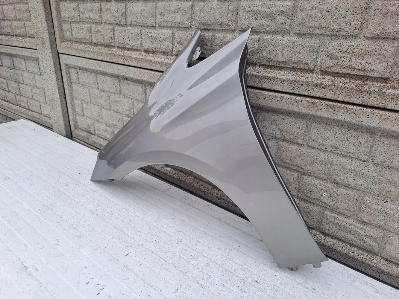 BMW 2 II F45 F46 BŁOTNIK PRZEDNI LEWY - (13728662184)
