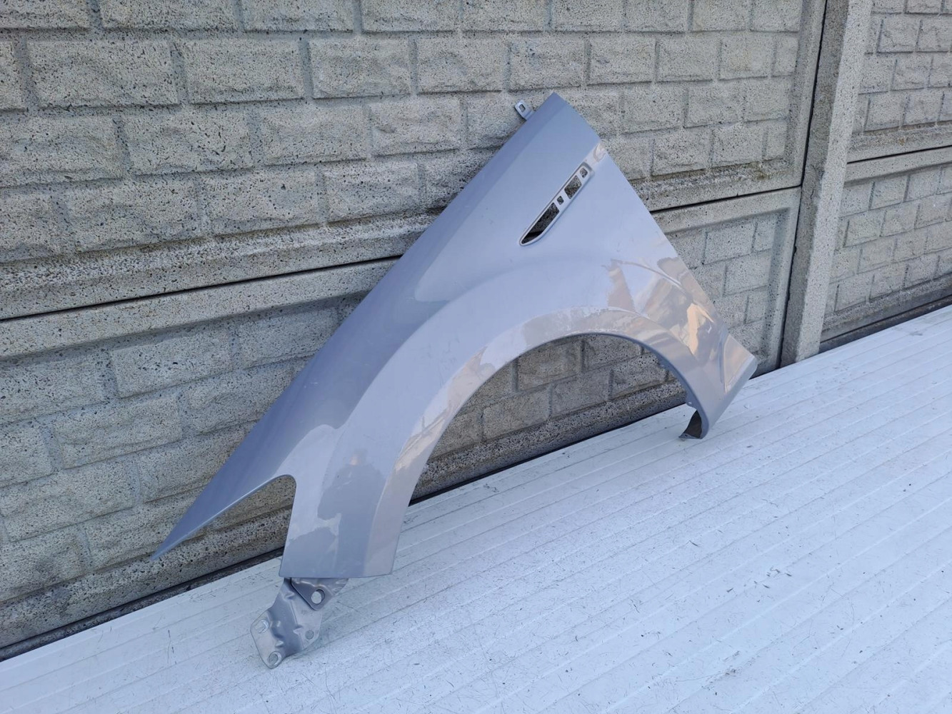 FORD MONDEO MK4 2007-2015 BŁOTNIK LEWY PRZEDNI - (13728833271)