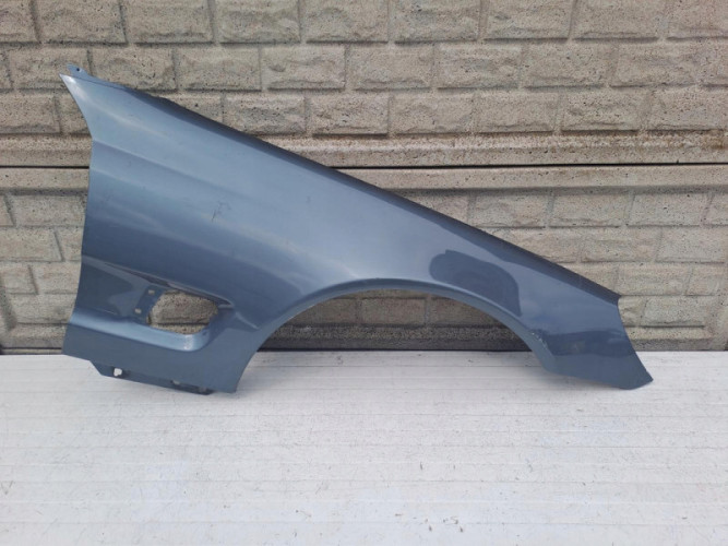 MERCEDES SL230 SL 230 LIFT BŁOTNIK PRAWY PRZEDNI - (13745830511)