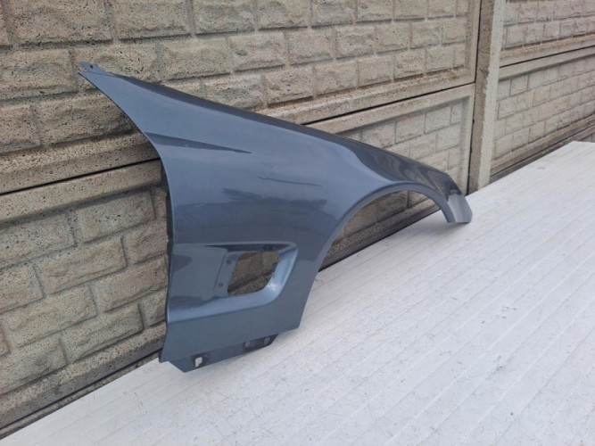 MERCEDES SL230 SL 230 LIFT BŁOTNIK PRAWY PRZEDNI - (13745830511)