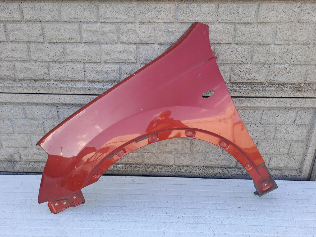 NISSAN QASHQAI 06-09 BŁOTNIK PRZEDNI LEWY - (13756221217)