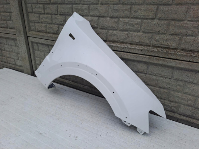 MITSUBISHI PAJERO 06-21 BŁOTNIK PRZEDNI PRAWY - (13766820280)