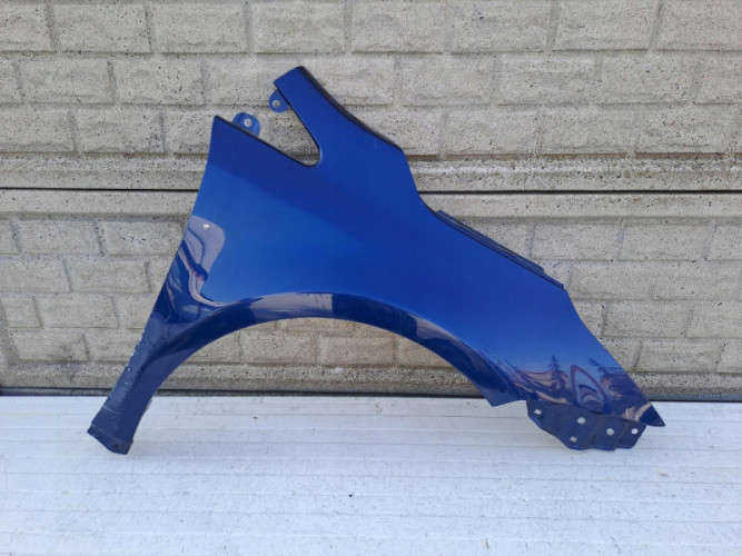 TOYOTA AVENSIS III T28 T29 15- BŁOTNIK PRAWY - (13774393782)