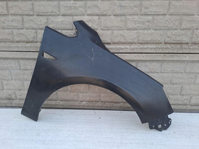 OPEL ASTRA 4 IV J 2009-2016 BŁOTNIK PRZEDNI PRAWY - (13779705005)