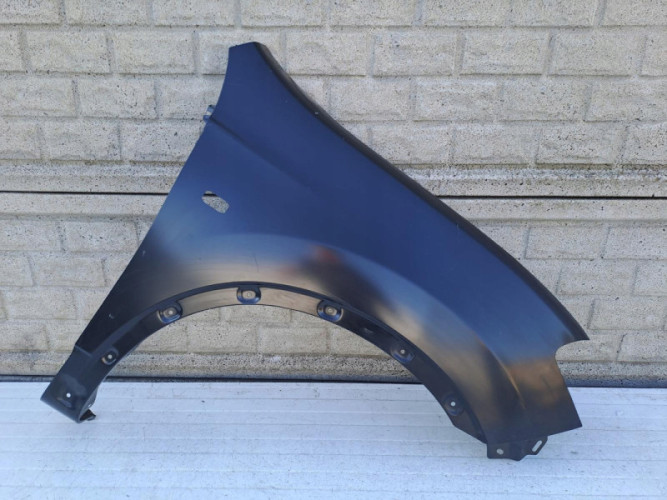 NISSAN QASHQAI 10-13 LIFT BŁOTNIK PRAWY PRZÓD NOWY - (13795947712)