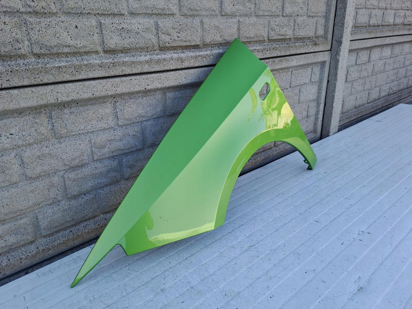 SEAT IBIZA 2009-2017 BŁOTNIK PRZEDNI LEWY - (13796548711)