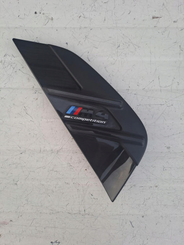BMW M4 G82 G83 LISTWA BŁOTNIKA PRAWA - (13848490343)