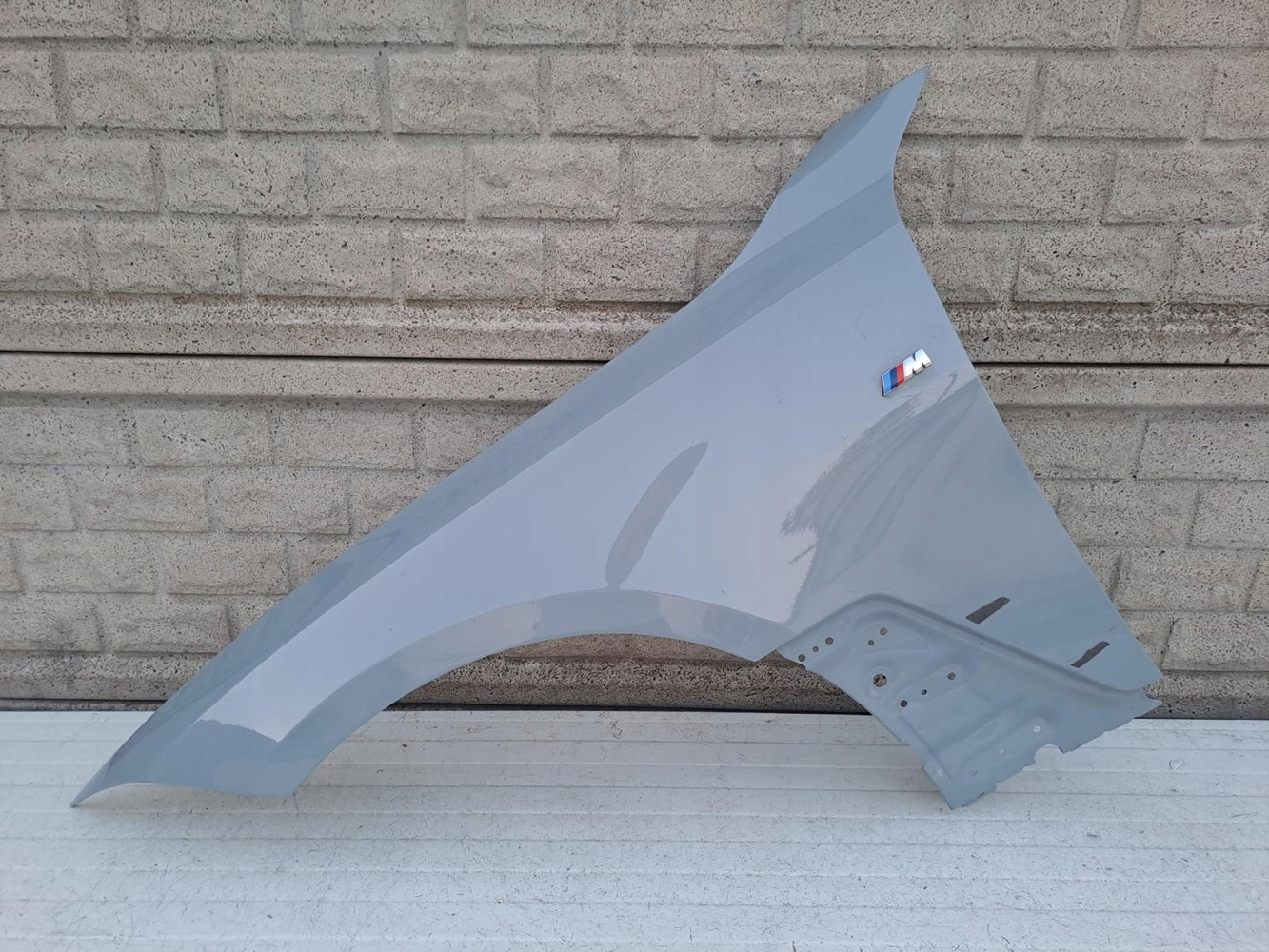 BMW I4 i4 G24 G26 GRAN COUPE BŁOTNIK LEWY - (13854159073)
