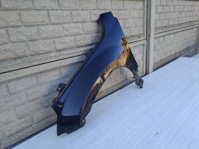 SUZUKI GRAND VITARA LIFT 05-14 BŁOTNIK LEWY PRZÓD - (13854315400)