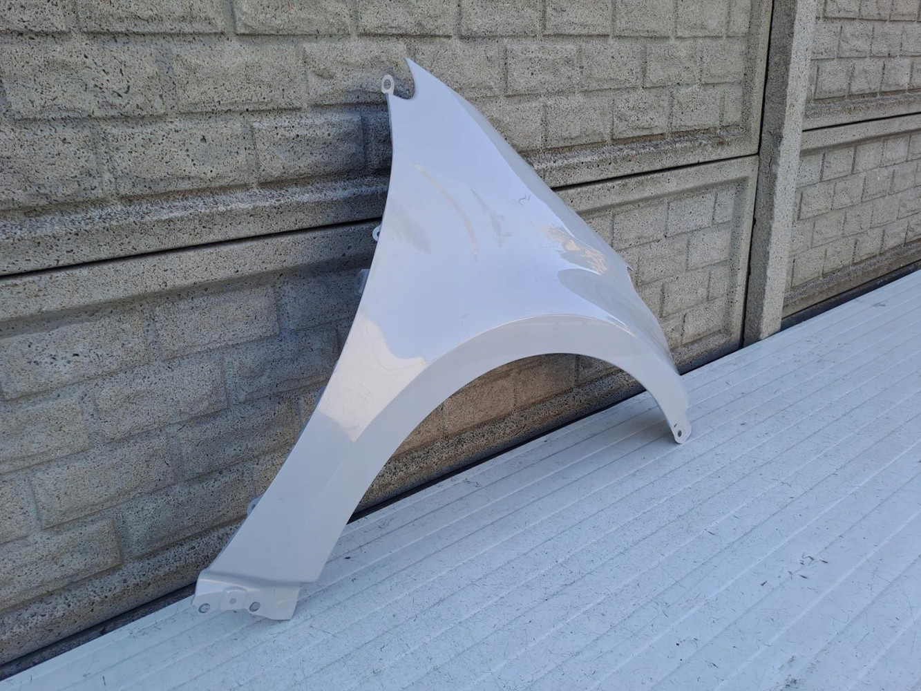 TOYOTA YARIS 4 IV 19-23 BŁOTNIK PRAWY PRZEDNI - (13854395929)