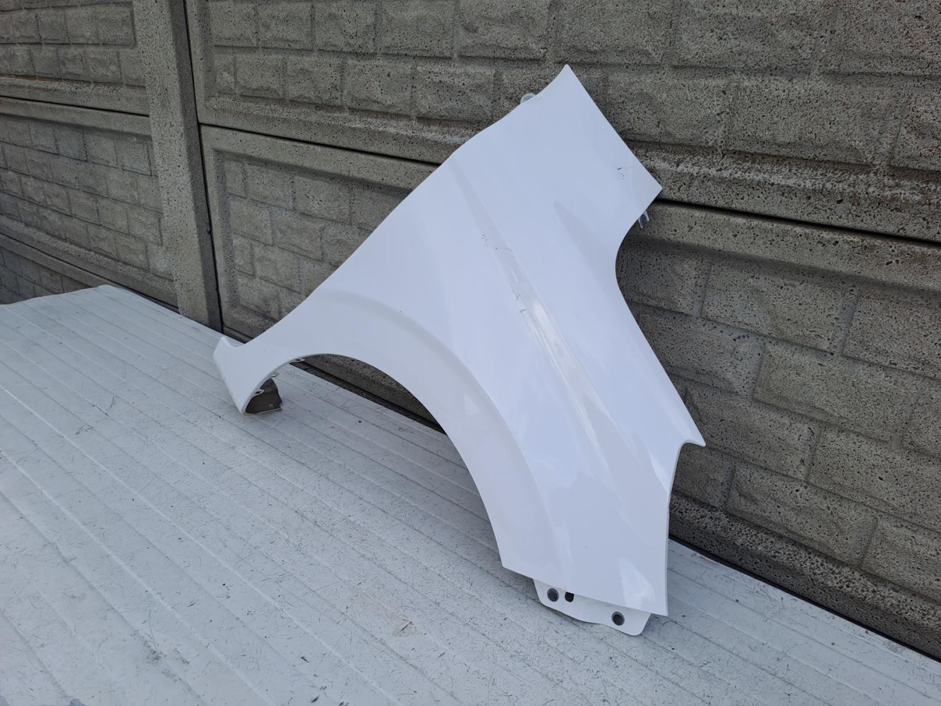 HYUNDAI I10 i 10 2021-2024 BŁOTNIK PRAWY PRZÓD - (13865135995)