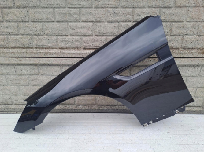 MERCEDES SLK W 172 W172 BŁOTNIK PRZEDNI LEWY - (13865272378)