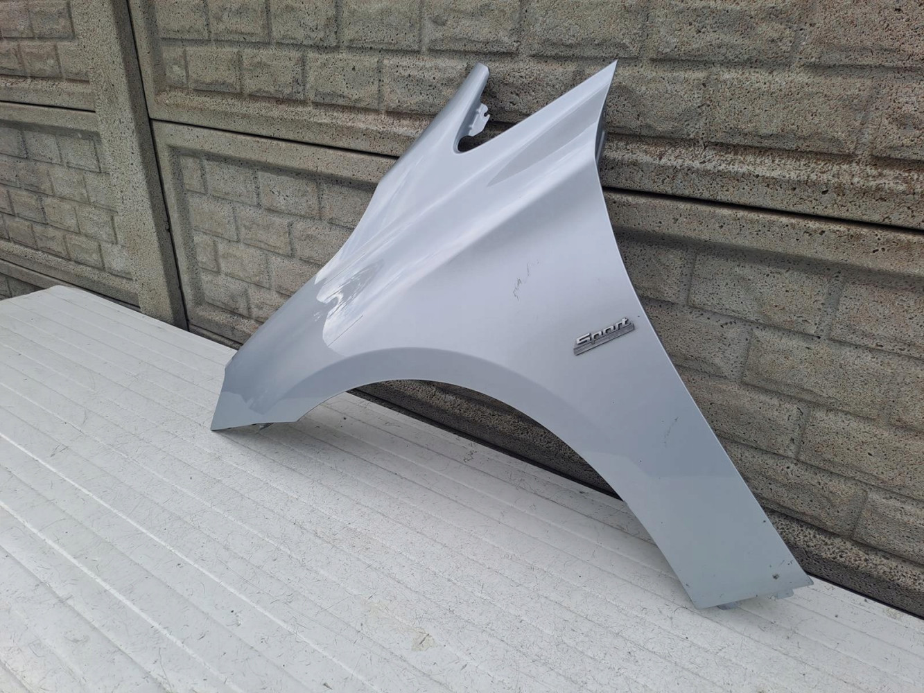 BMW 2 II F45 F46 BŁOTNIK PRZEDNI LEWY - (13865307778)