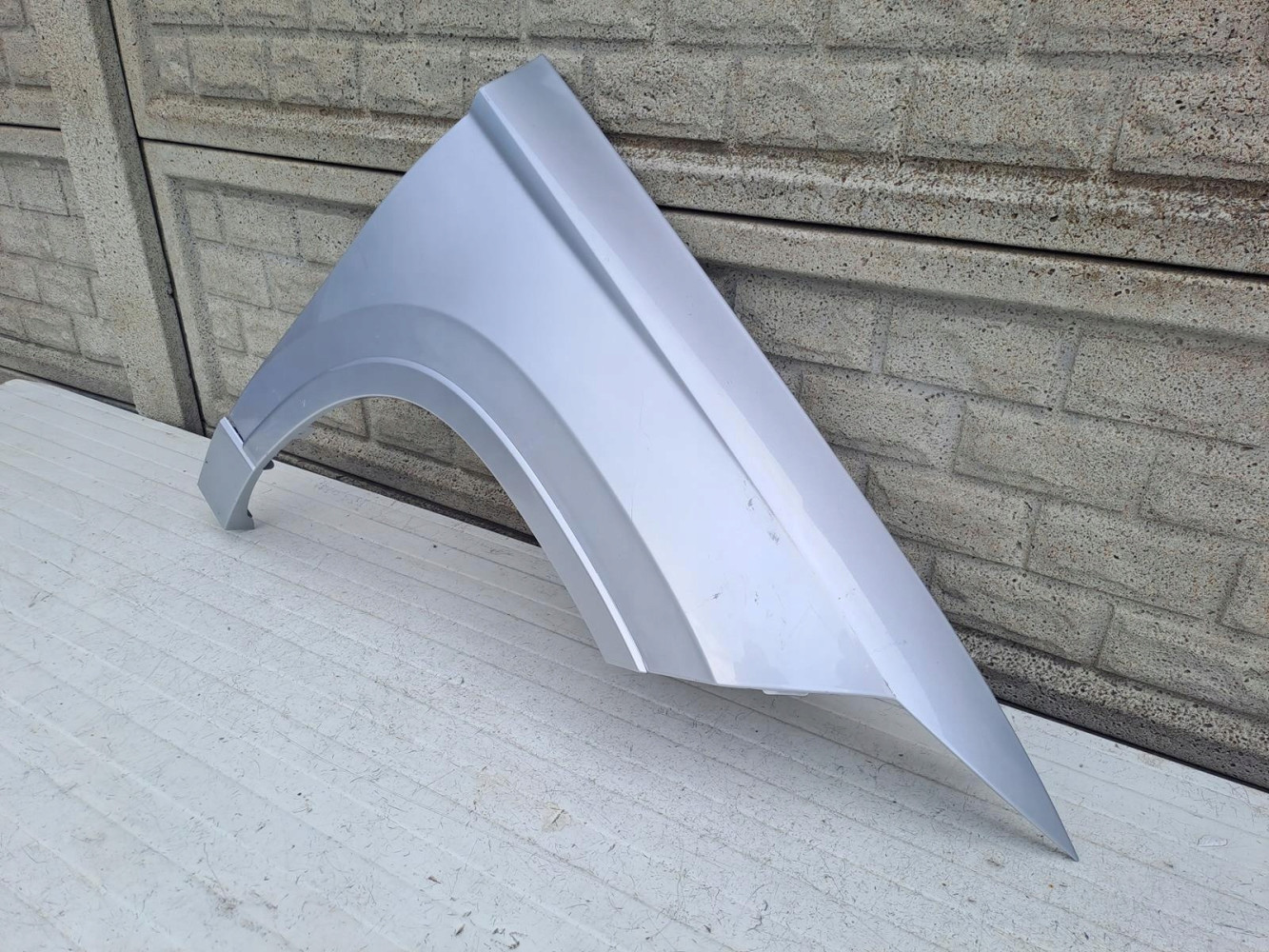 SEAT ATECA 2016 - 2022 BŁOTNIK PRZEDNI PRAWY - (13866037416)