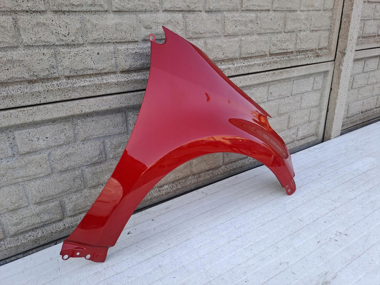 TOYOTA YARIS 4 IV 19-23 BŁOTNIK PRAWY PRZEDNI - (13896605524)