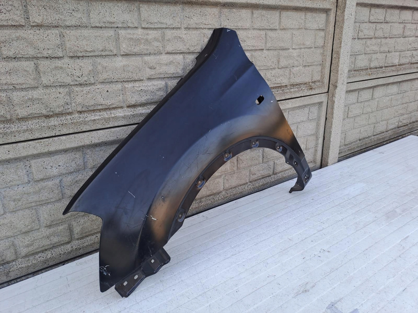 NISSAN QASHQAI 06-09 BŁOTNIK PRZEDNI LEWY NOWY - (13896611048)