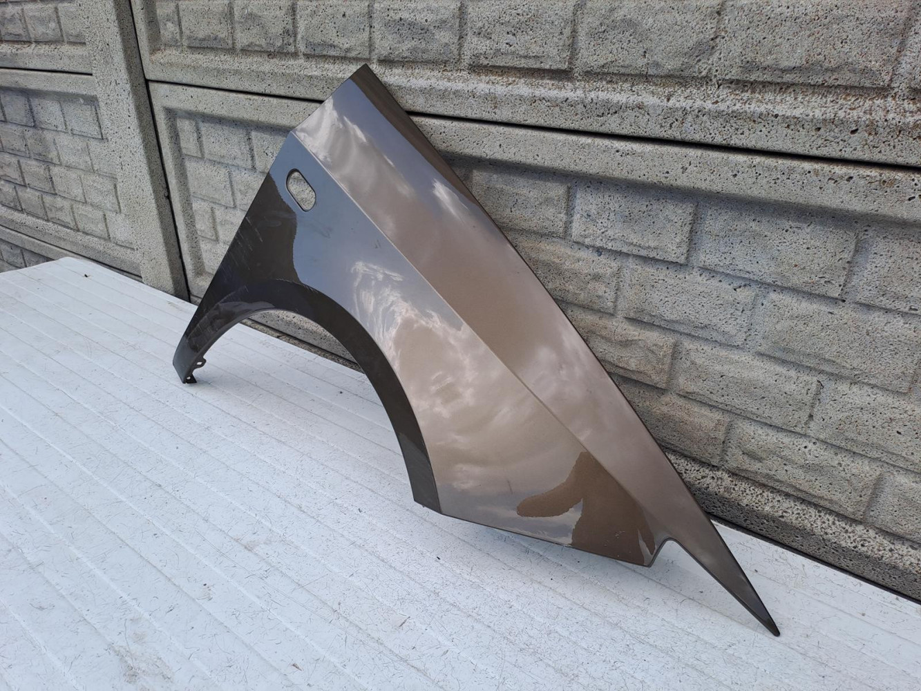 SEAT IBIZA IV 09-17 BŁOTNIK PRZEDNI PRAWY - (13911445906)