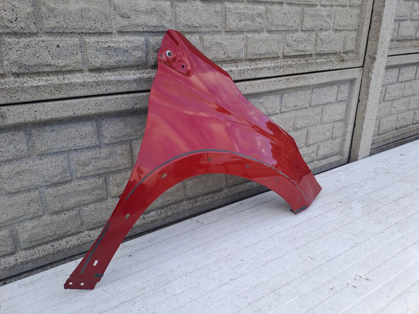 PEUGEOT 2008 14-18 BŁOTNIK PRZEDNI PRAWY - (13927256582)