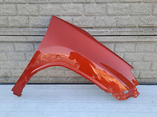 TOYOTA YARIS CROSS 4 IV 19-24 BŁOTNIK PRAWY - (13965287716)
