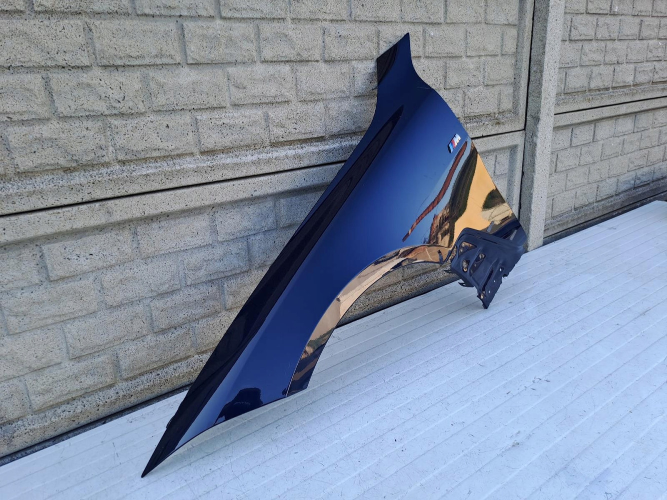 BMW I4 i4 G24 G26 GRAN COUPE BŁOTNIK LEWY - (13965388948)
