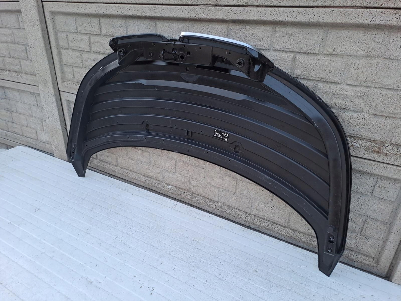 BMW I3 i3- MASKA POKRYWA SILNIKA - (13971171836)