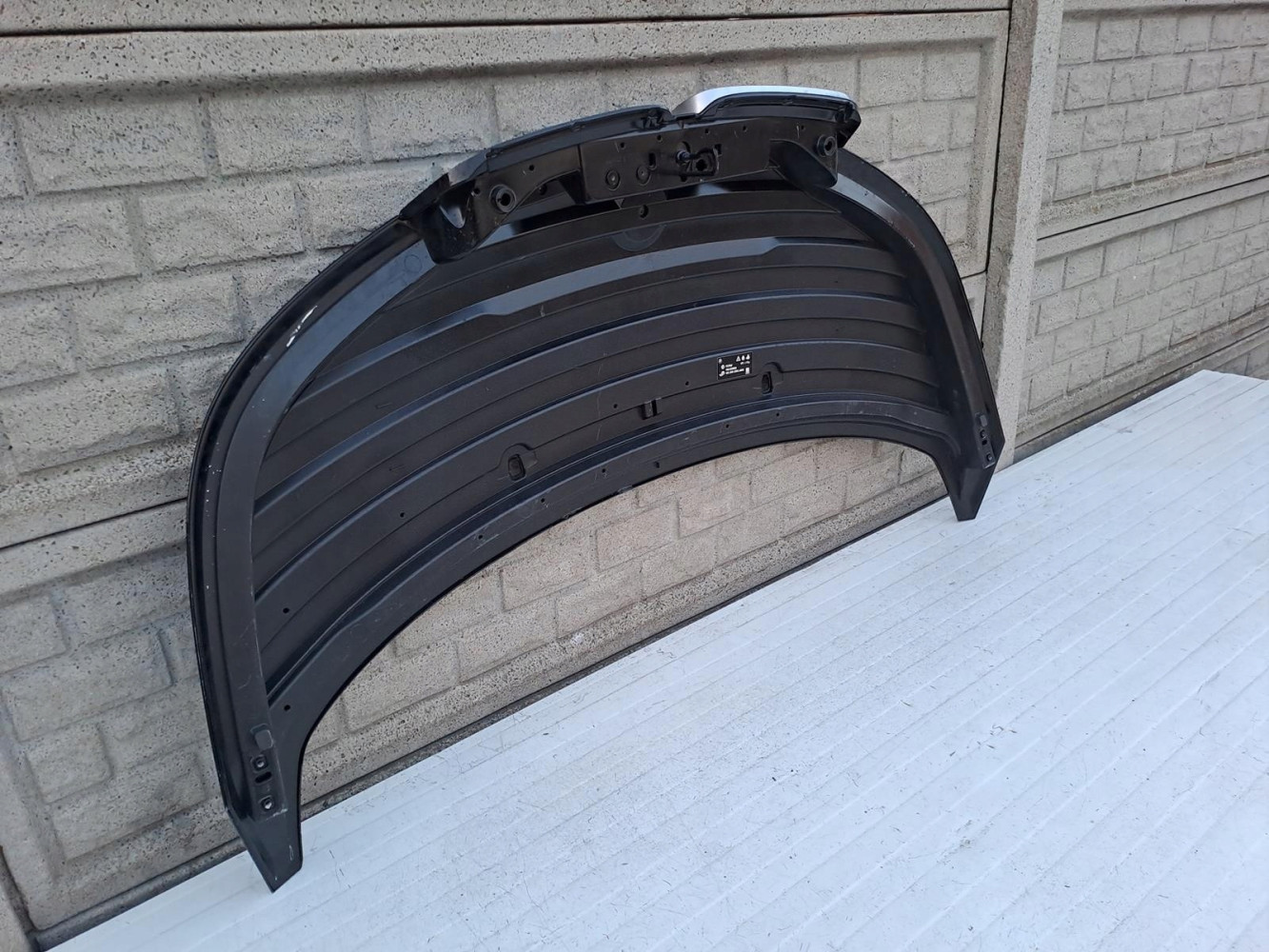 BMW I3 i3- MASKA POKRYWA SILNIKA - (13971171836)