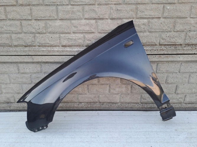 AUDI A3 8P0 03-08 PRZED LIFT BŁOTNIK PRZEDNI LEWY - (13987861652)