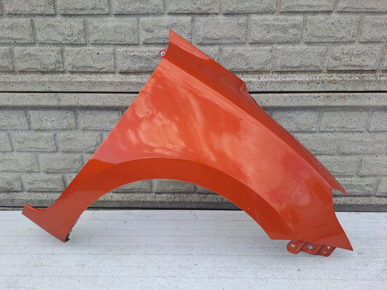 SUZUKI SWIFT MK8 17 -22 BŁOTNIK PRZEDNI PRAWY - (13993085488)