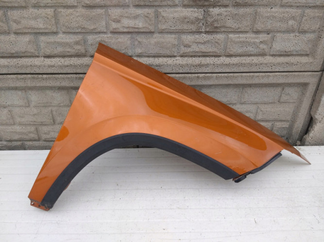 SEAT ATECA BŁOTNIK PRZEDNI PRAWY