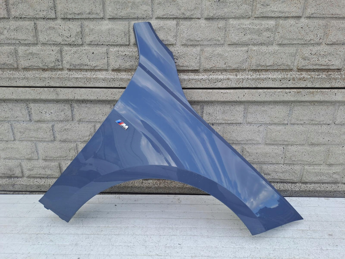 BMW 1 I F40 F 40 BŁOTNIK PRAWY PRZEDNI - (14033494134)