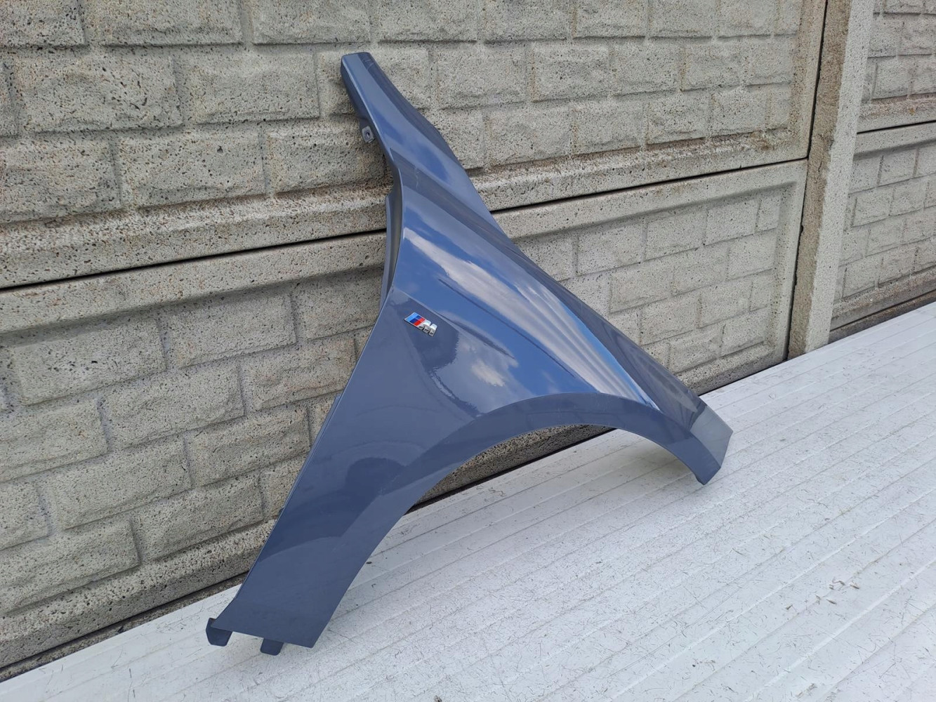 BMW 1 I F40 F 40 BŁOTNIK PRAWY PRZEDNI - (14033494134)