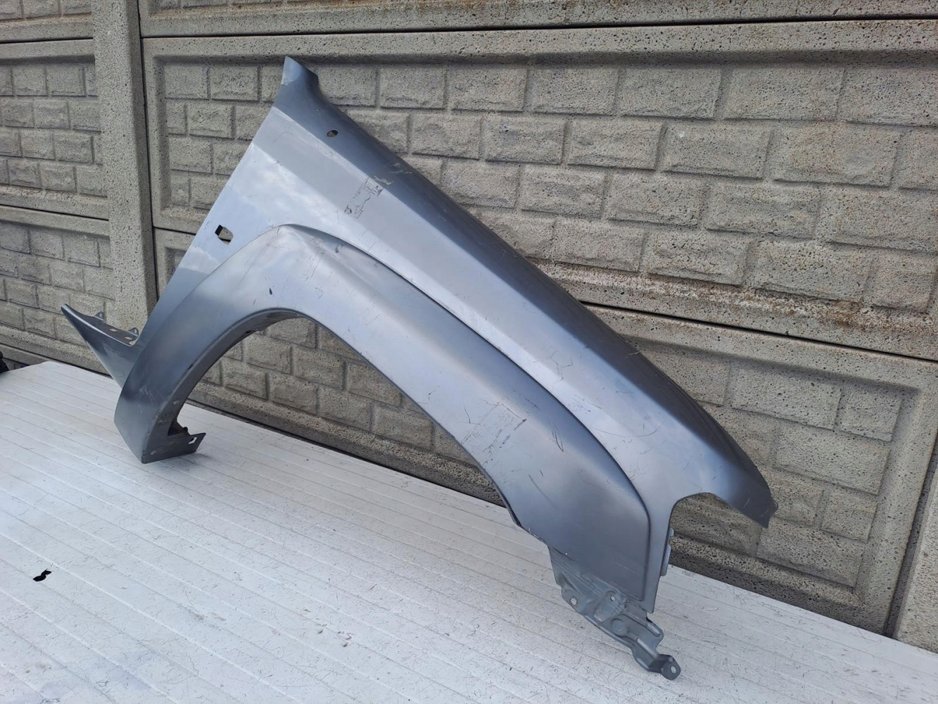 NISSAN PATROL Y61 LIFT 04-12 BŁOTNIK PRAWY - (14051132647)