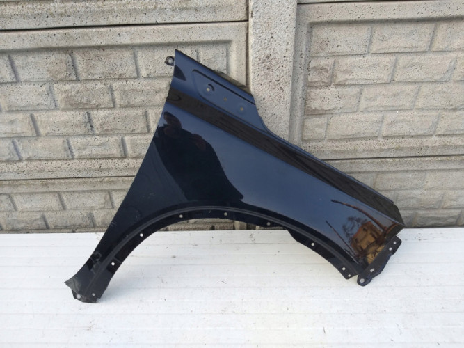 SUZUKI GRAND VITARA 15-20 BŁOTNIK PRAWY PRZÓD