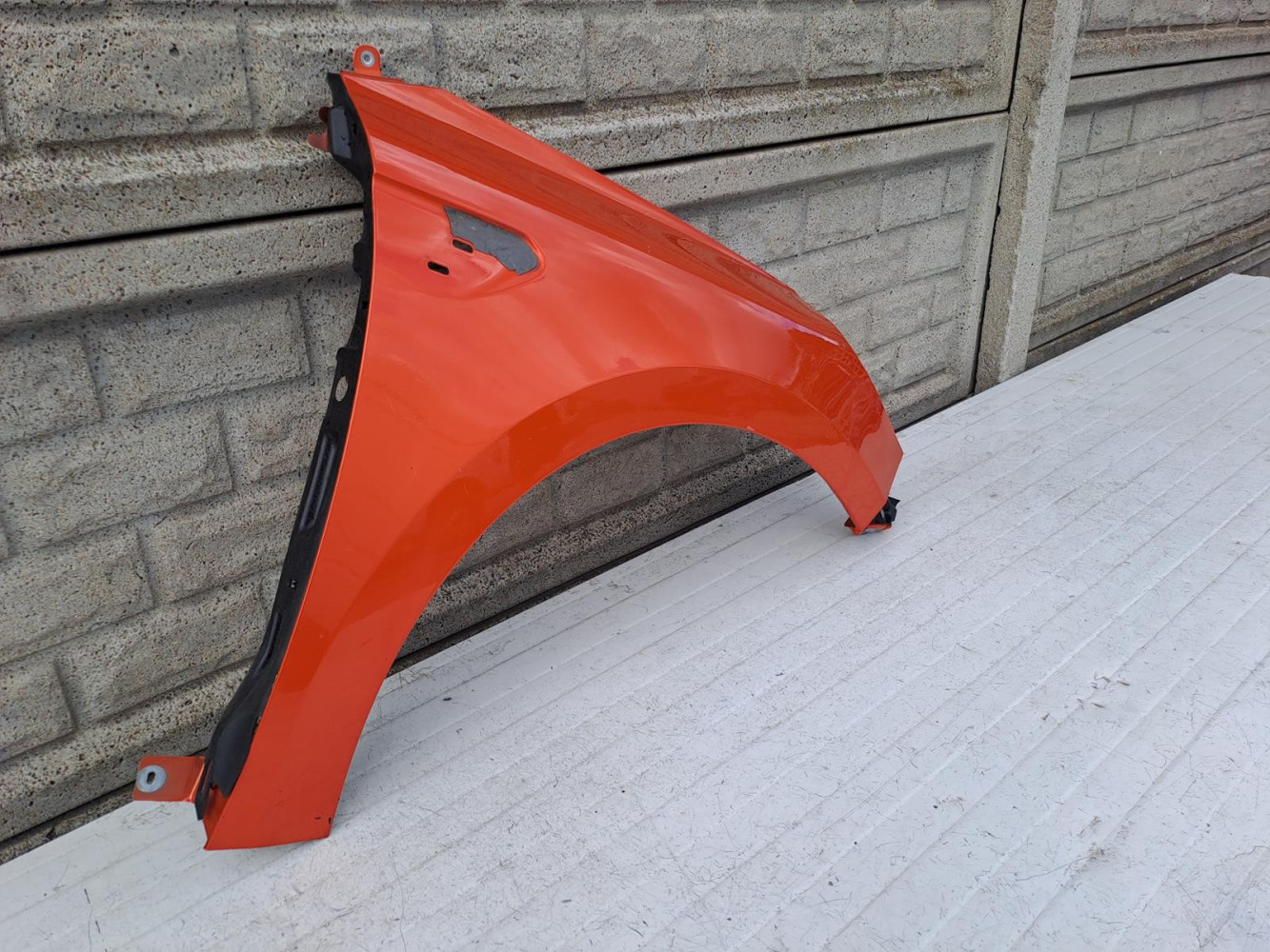 RENAULT CLIO 5 V RS 19-23 BŁOTNIK PRZEDNI PRAWY - (14096678469)