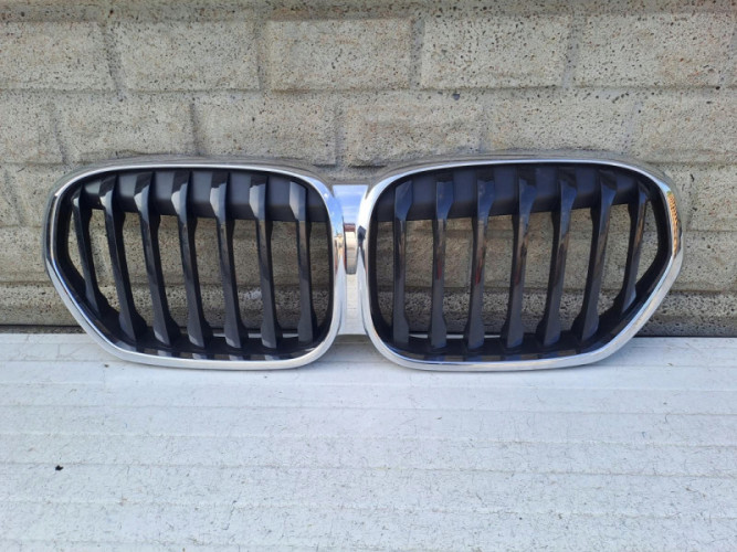 BMW F48 F49 LCI GRILL ATRAPA PRZÓD - (14108611950)