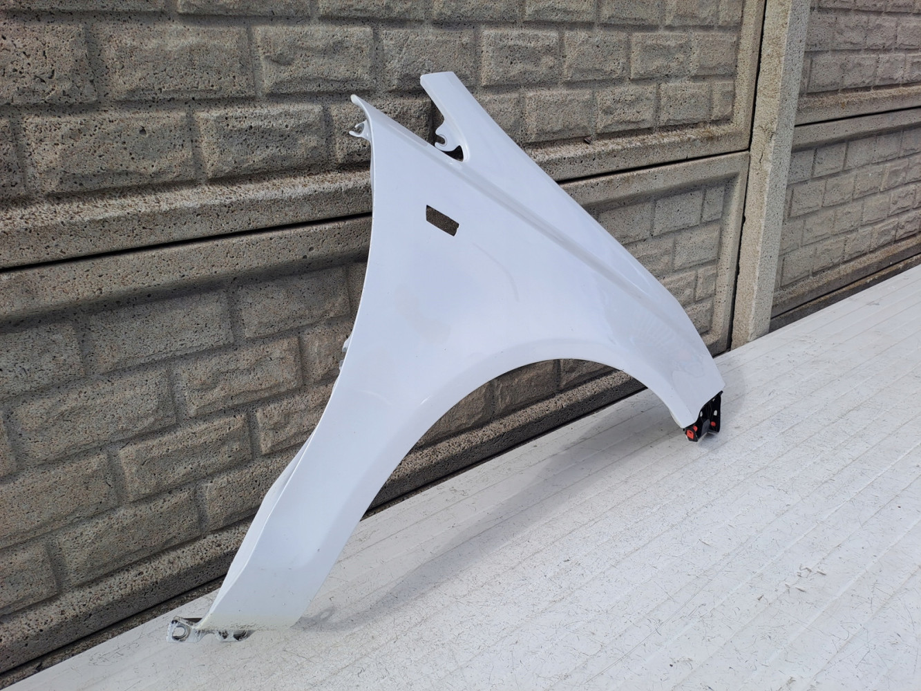 BŁOTNIK PRZEDNI PRAWY OPEL CORSA D 2006-2015 - (14128801836)