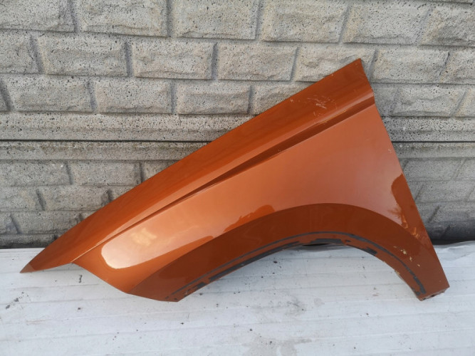 SEAT ATECA BŁOTNIK LEWY PRZÓD