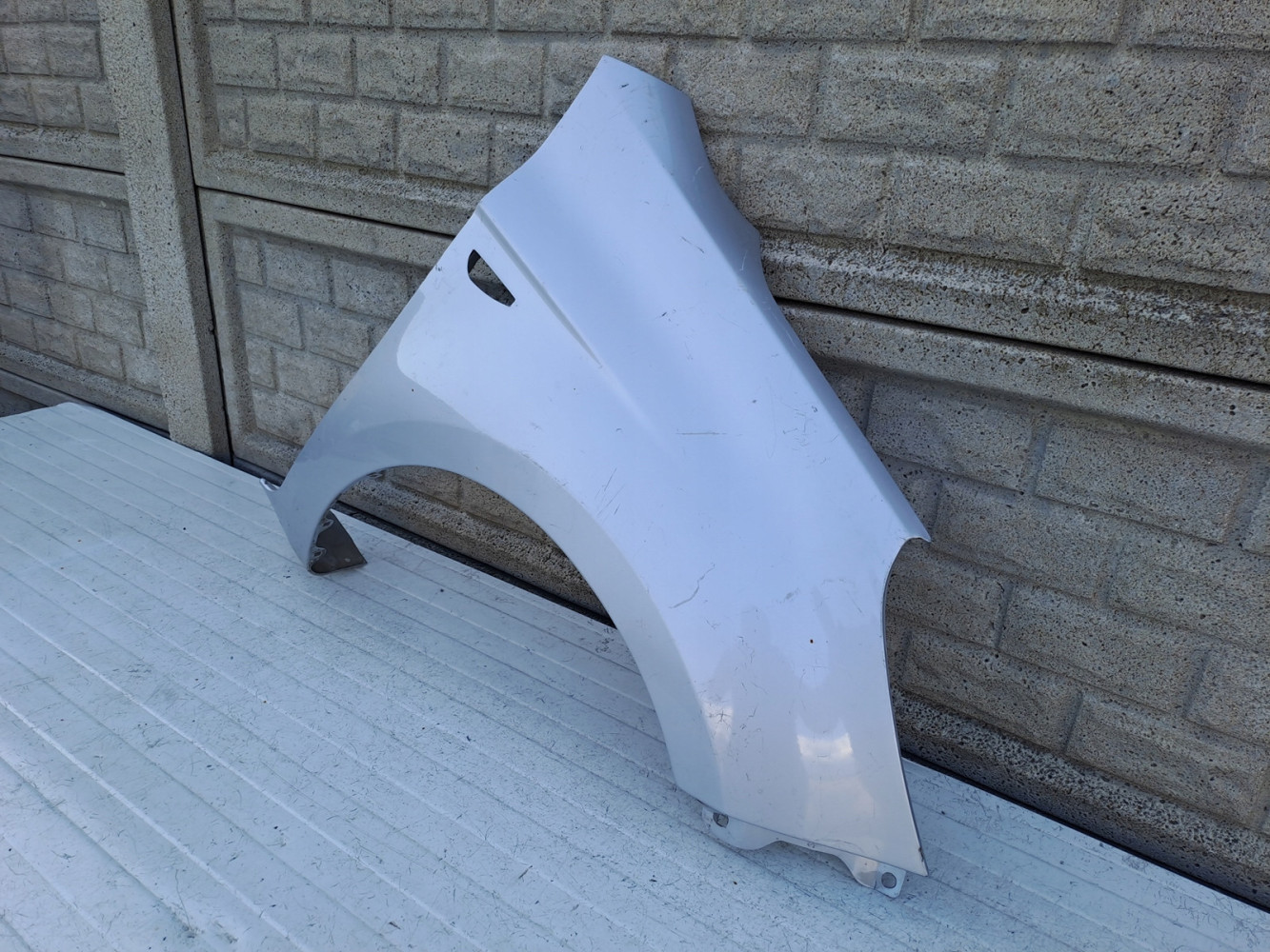 BŁOTNIK PRAWY PRZEDNI HYUNDAI I20 08-12 - (14167921846)