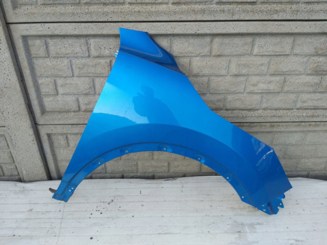 NISSAN QASHQAI j11 14-20 BŁOTNIK PRAWY PRZÓD