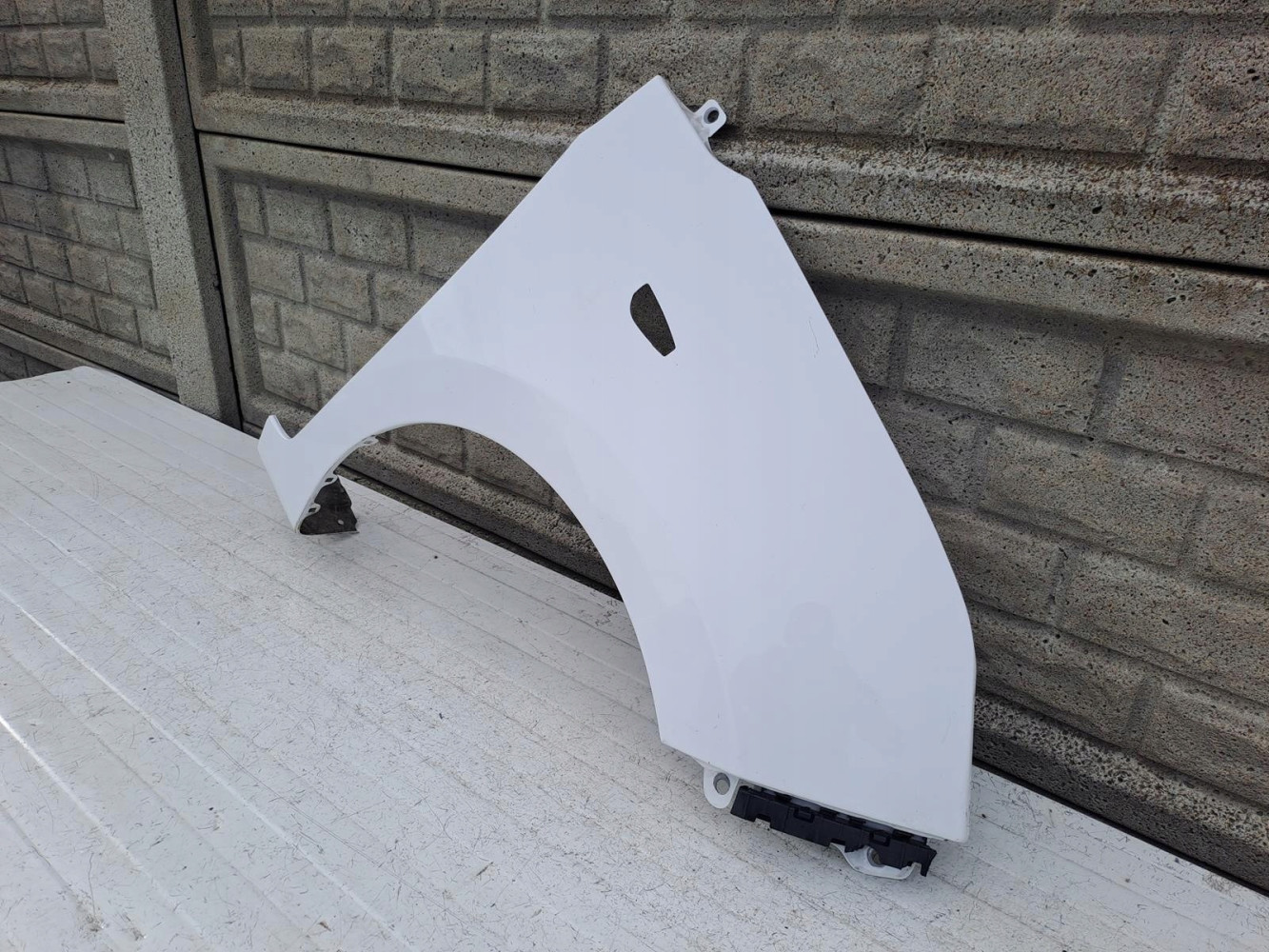 HYUNDAI I10 i 10 14-20 BŁOTNIK PRAWY PRZÓD - (14179874068)