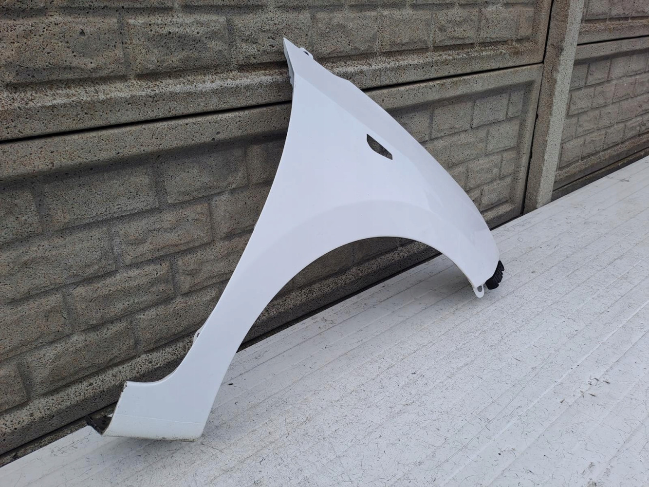 HYUNDAI I10 i 10 14-20 BŁOTNIK PRAWY PRZÓD - (14179874068)