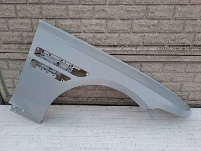 GENESIS 2 II G80 20-23 BŁOTNIK PRAWY PRZEDNI - (14195234105)