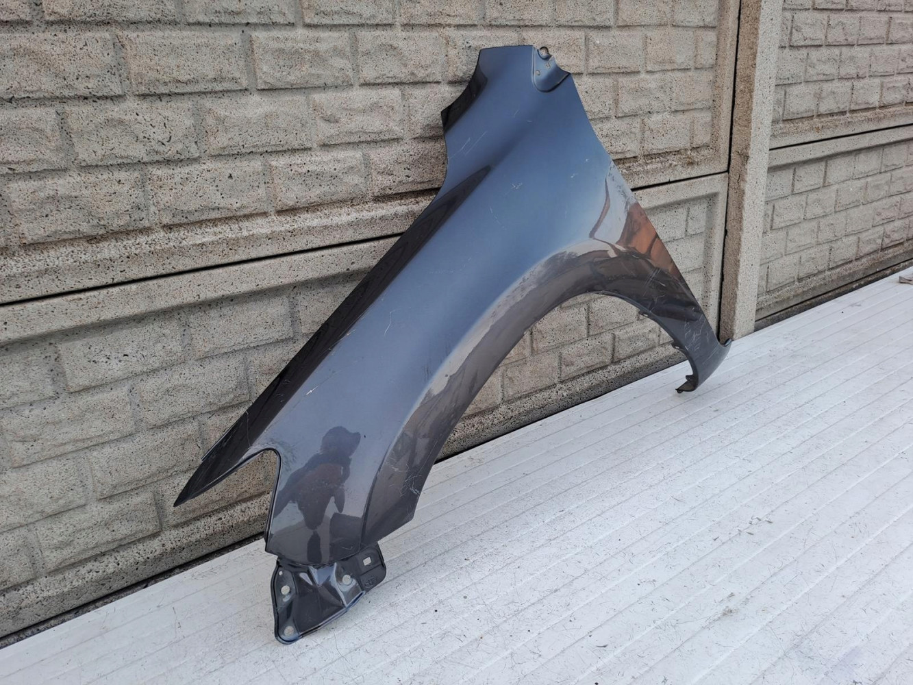 TOYOTA RAV 4 IV LIFT 10-13 BŁOTNIK LEWY PRZEDNI - (14201113052)
