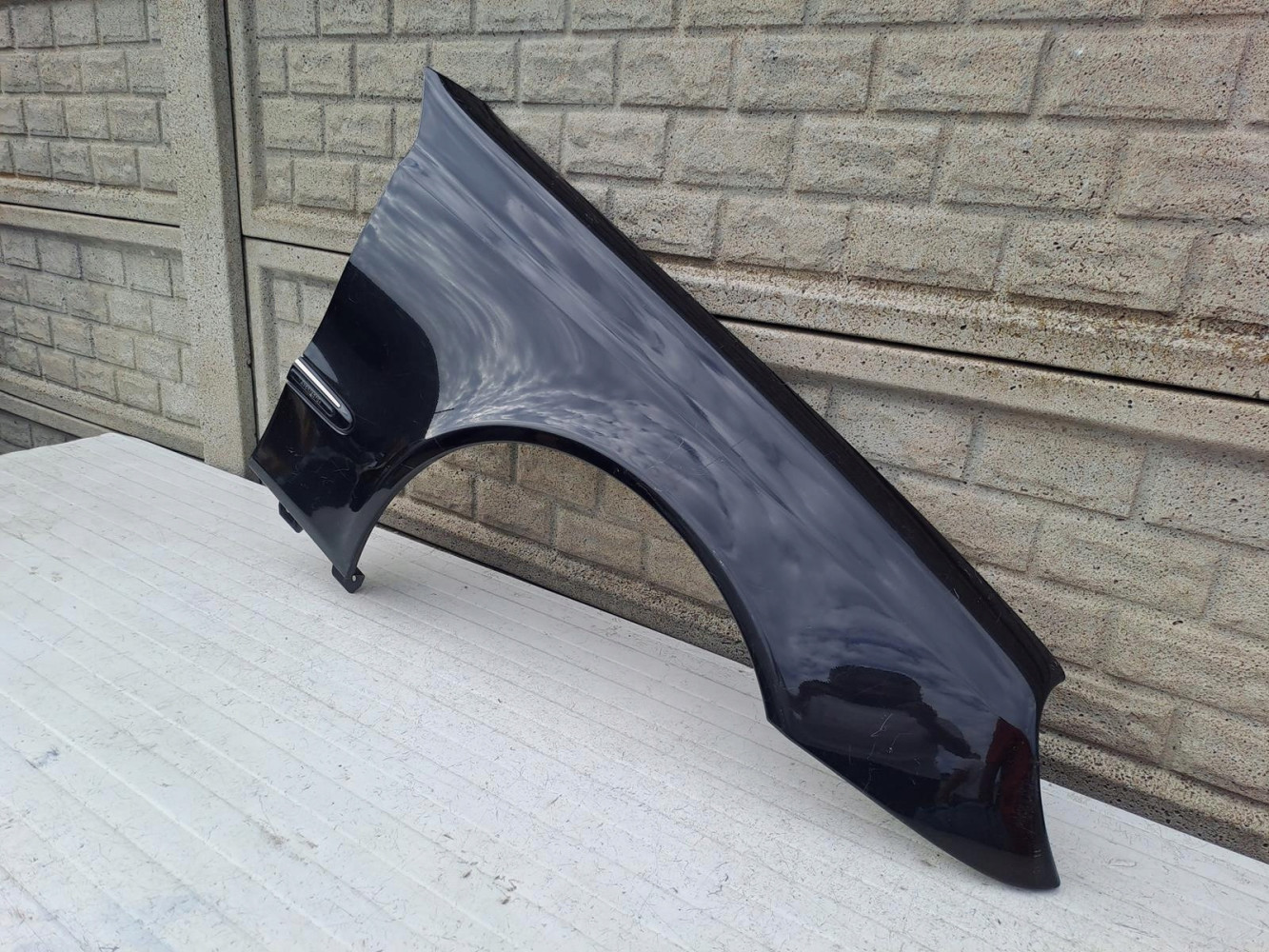 BŁOTNIK PRAWY MERCEDES E KLASA W211 2002 - 2009 - (14213266494)